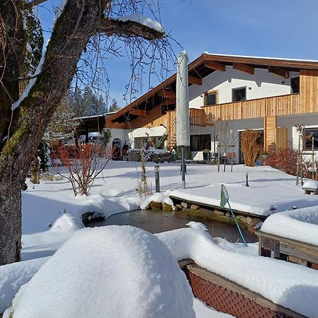 Hotel Landhaus Almdorf St. Johann in Tirol Exterior foto